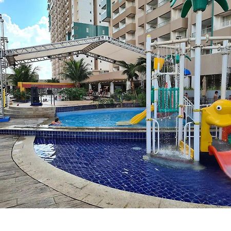 Olimpia Park Resort O Mais Divertido Resort Em Frente Ao Thermas Dos Laranjais - Pague Em Ate 12 Vezes Bagian luar foto