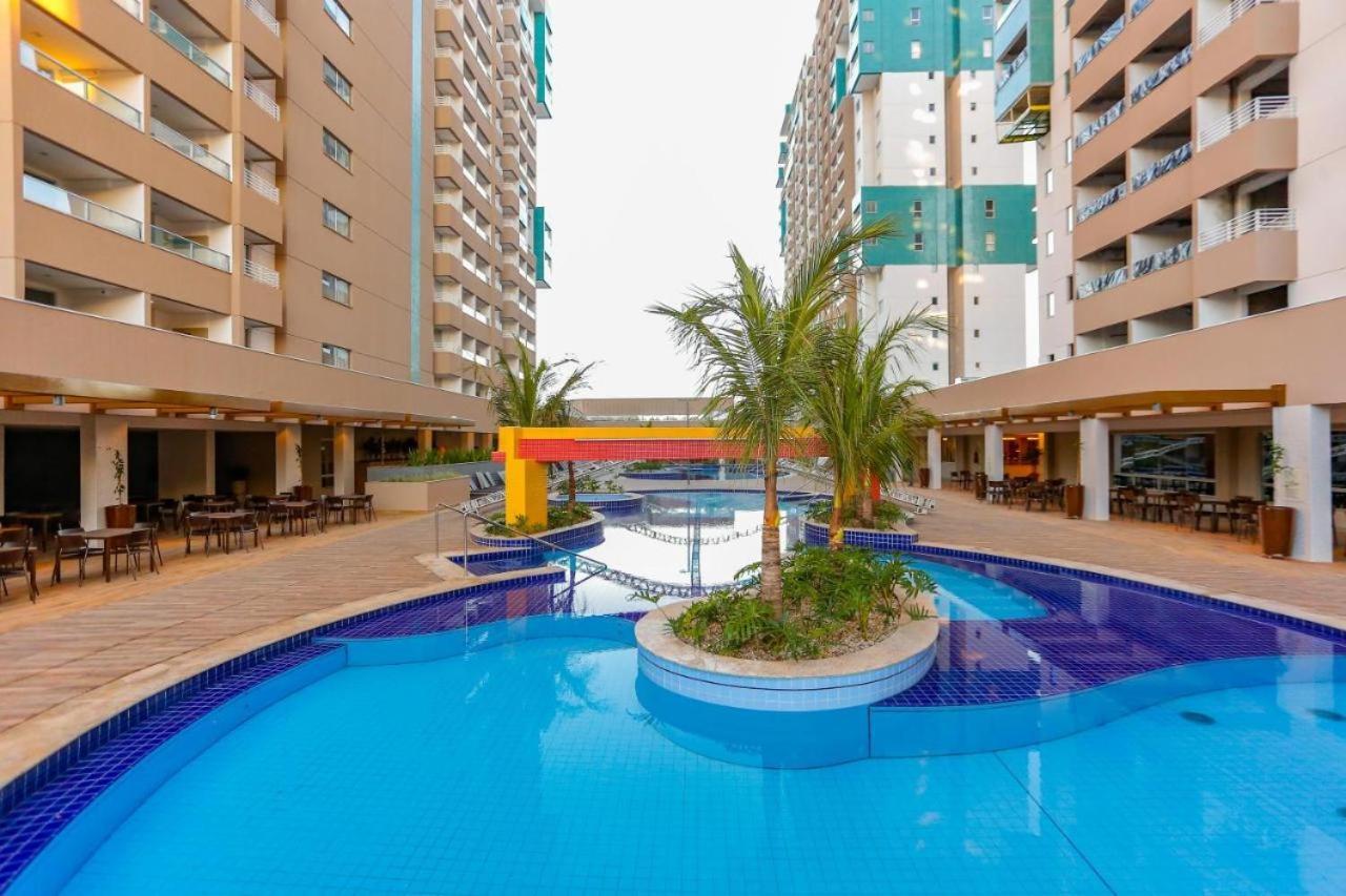 Olimpia Park Resort O Mais Divertido Resort Em Frente Ao Thermas Dos Laranjais - Pague Em Ate 12 Vezes Bagian luar foto
